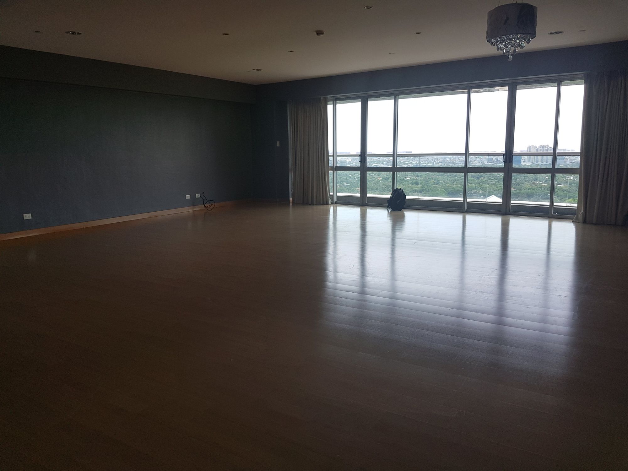 "3BR Condo for Rent in Regent Parkway, BGC - Bonifacio Global City, Tag"09