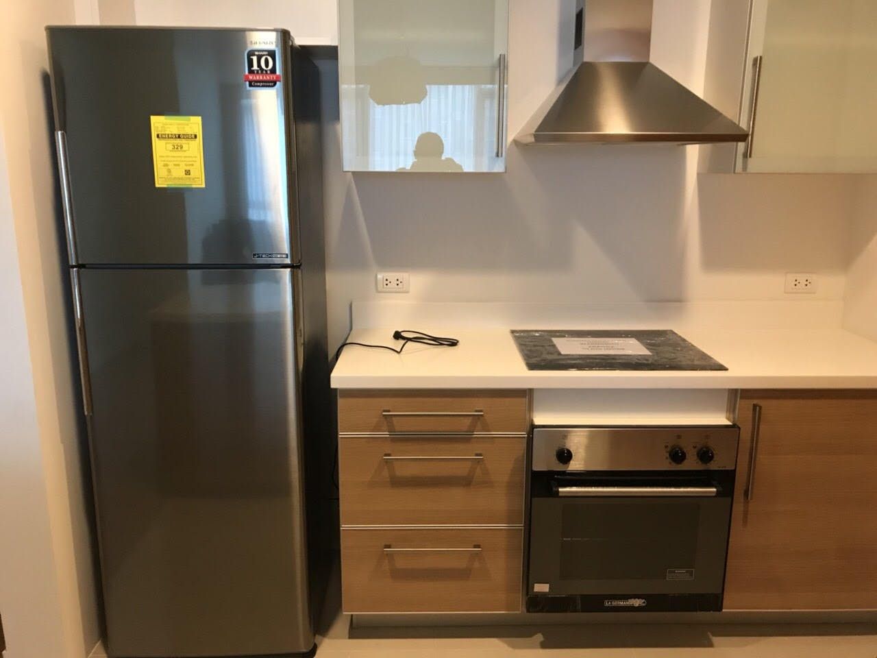 "2BR Condo for Rent in Park Terraces, San Lorenzo, Makati"06