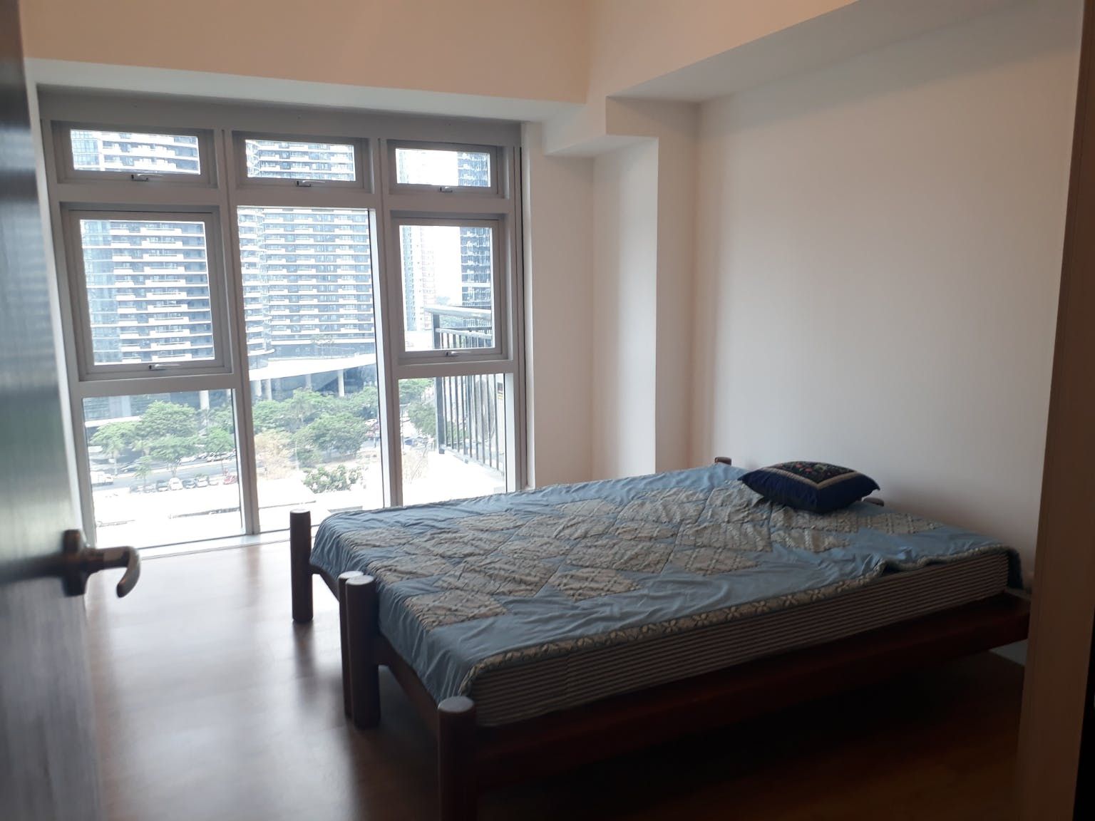 "3BR Condo for Rent in Verve Residences, BGC - Bonifacio Global City, T"09