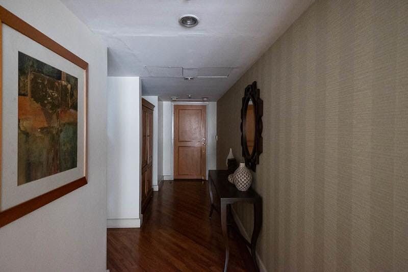 "2BR Condo for Rent in Hidalgo Place, Rockwell Center, Makati"04