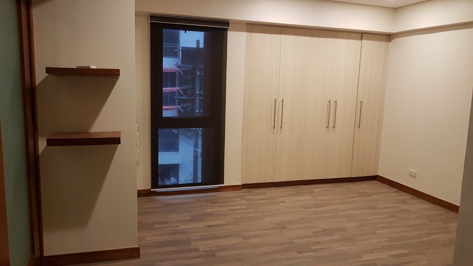 "2BR Condo for Rent in Torre De Salcedo, Legazpi Village, Makati"08