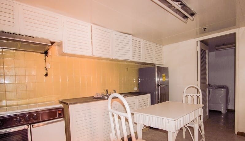 "2BR Condo for Rent in Tropical Palms, Legazpi Village, Makati"06