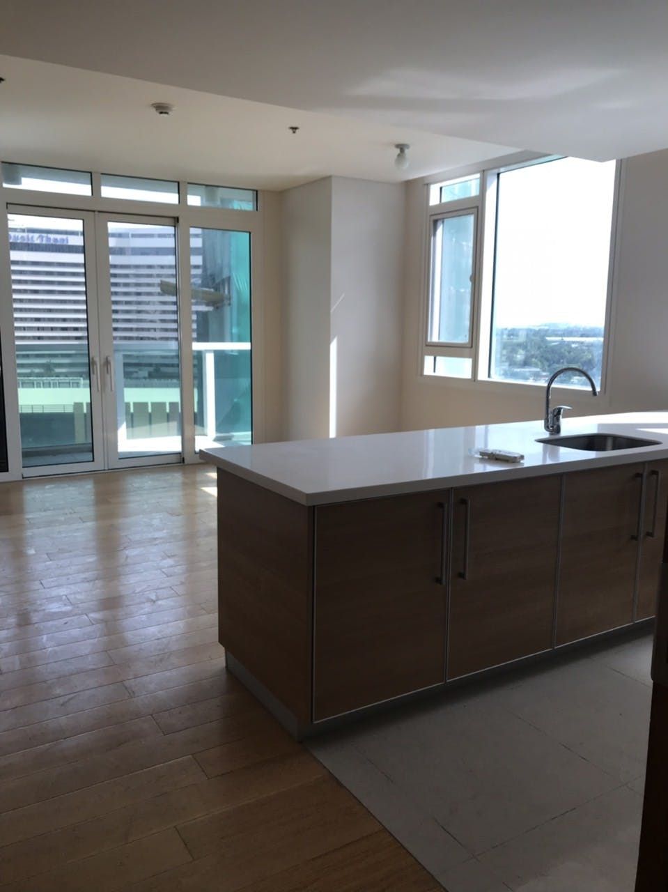 "1BR Condo for Rent in Park Terraces, San Lorenzo, Makati"04
