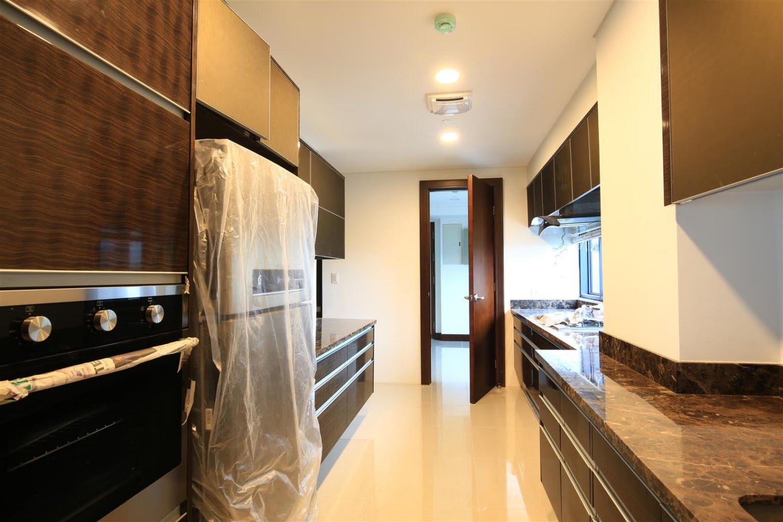 "3BR Condo for Rent in Arya Residences, BGC - Bonifacio Global City, Ta"04