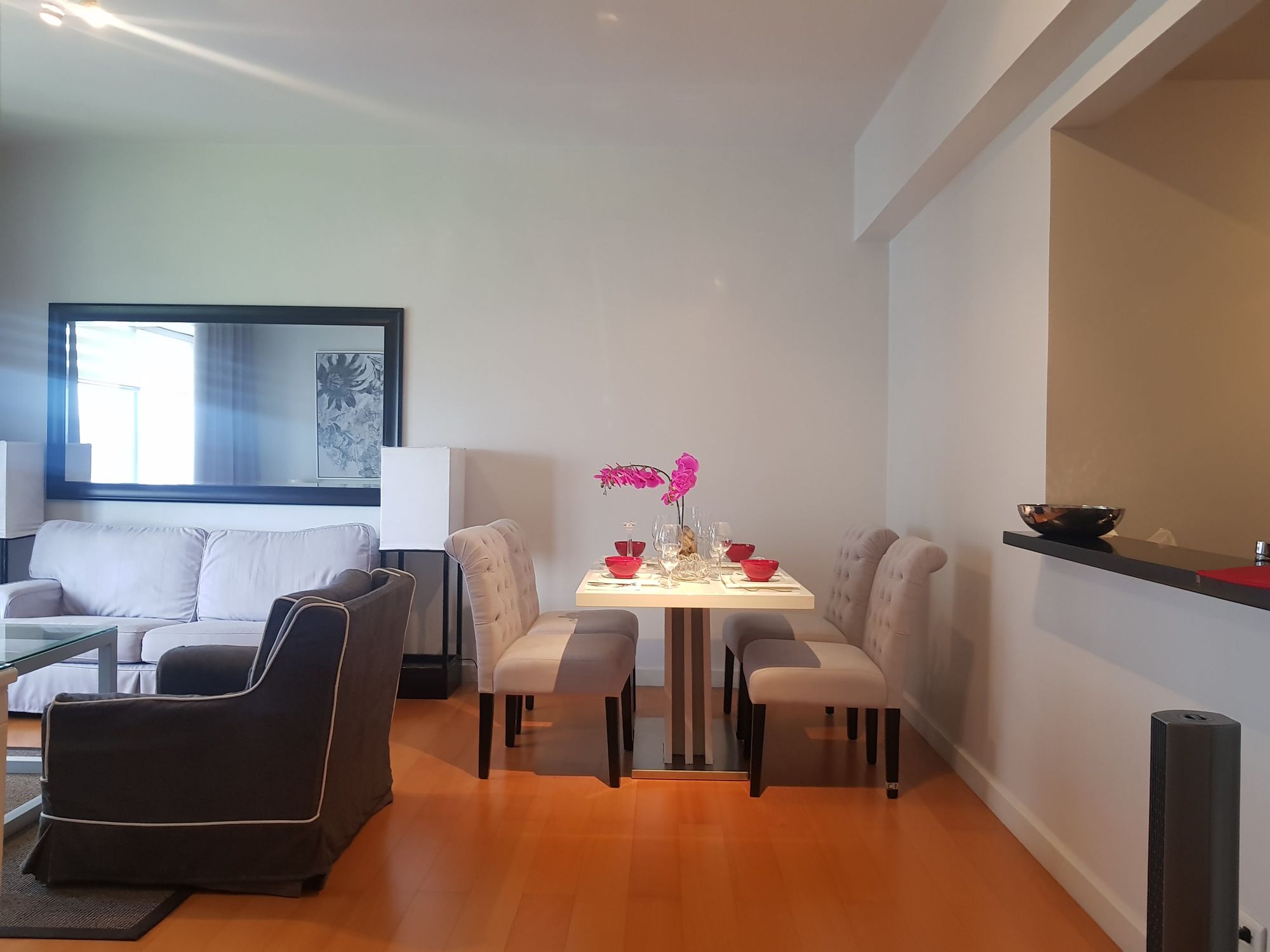 "2BR Condo for Rent in The Sequoia at Two Serendra, BGC - Bonifacio Glo"03
