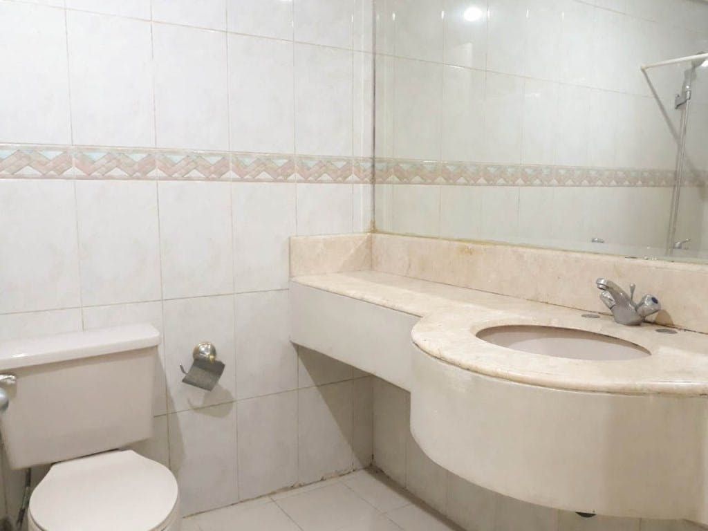"1BR Condo for Rent in One Lafayette Square, Salcedo Village, Makati"08