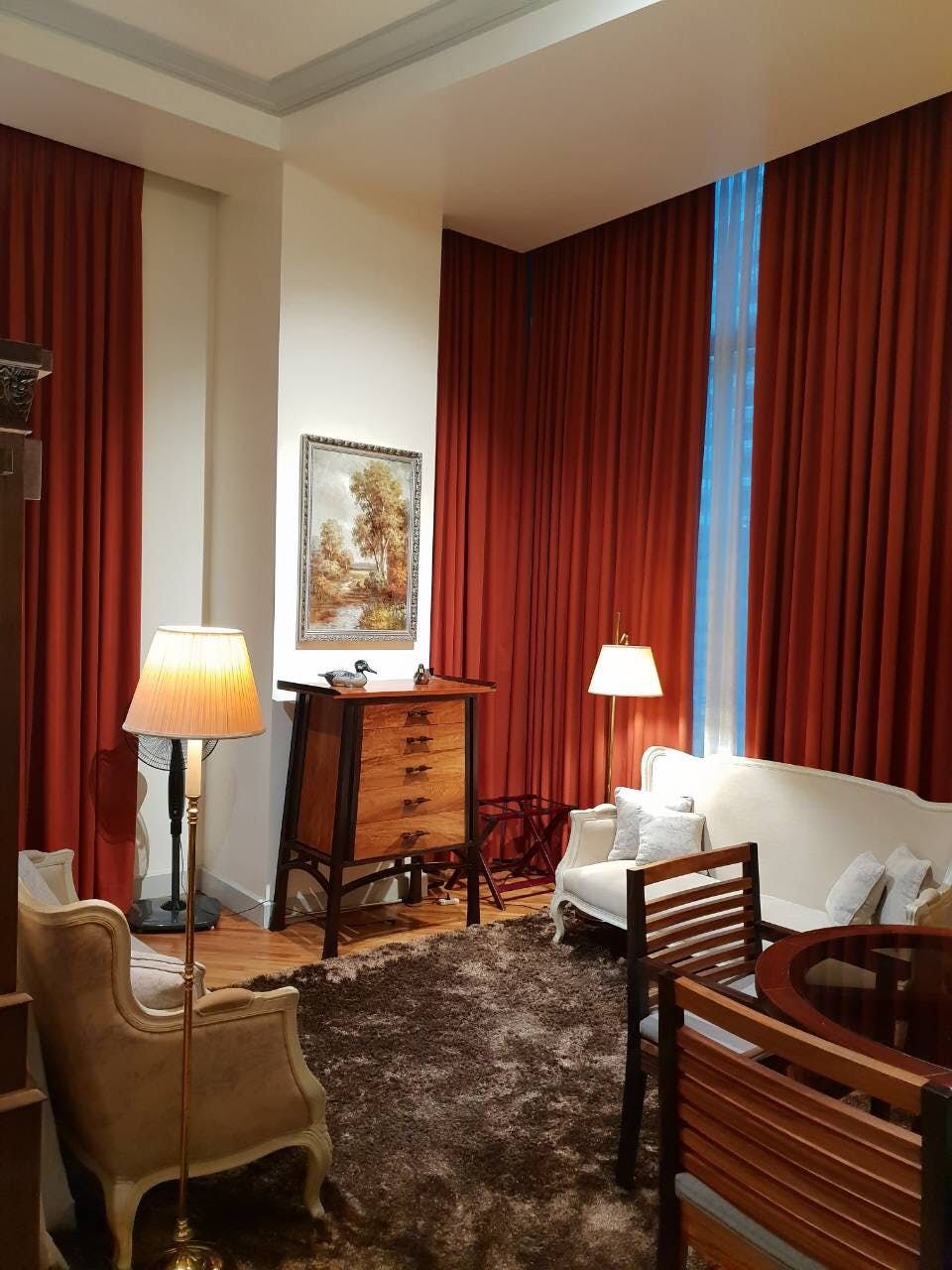"1BR Condo for Rent in Amorsolo East, Rockwell Center, Makati"06