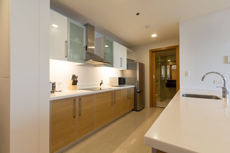 "1BR Condo for Rent in Park Terraces, San Lorenzo, Makati"04