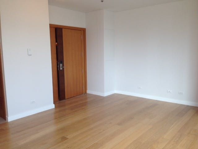 "1BR Condo for Rent in Park Terraces, San Lorenzo, Makati"10