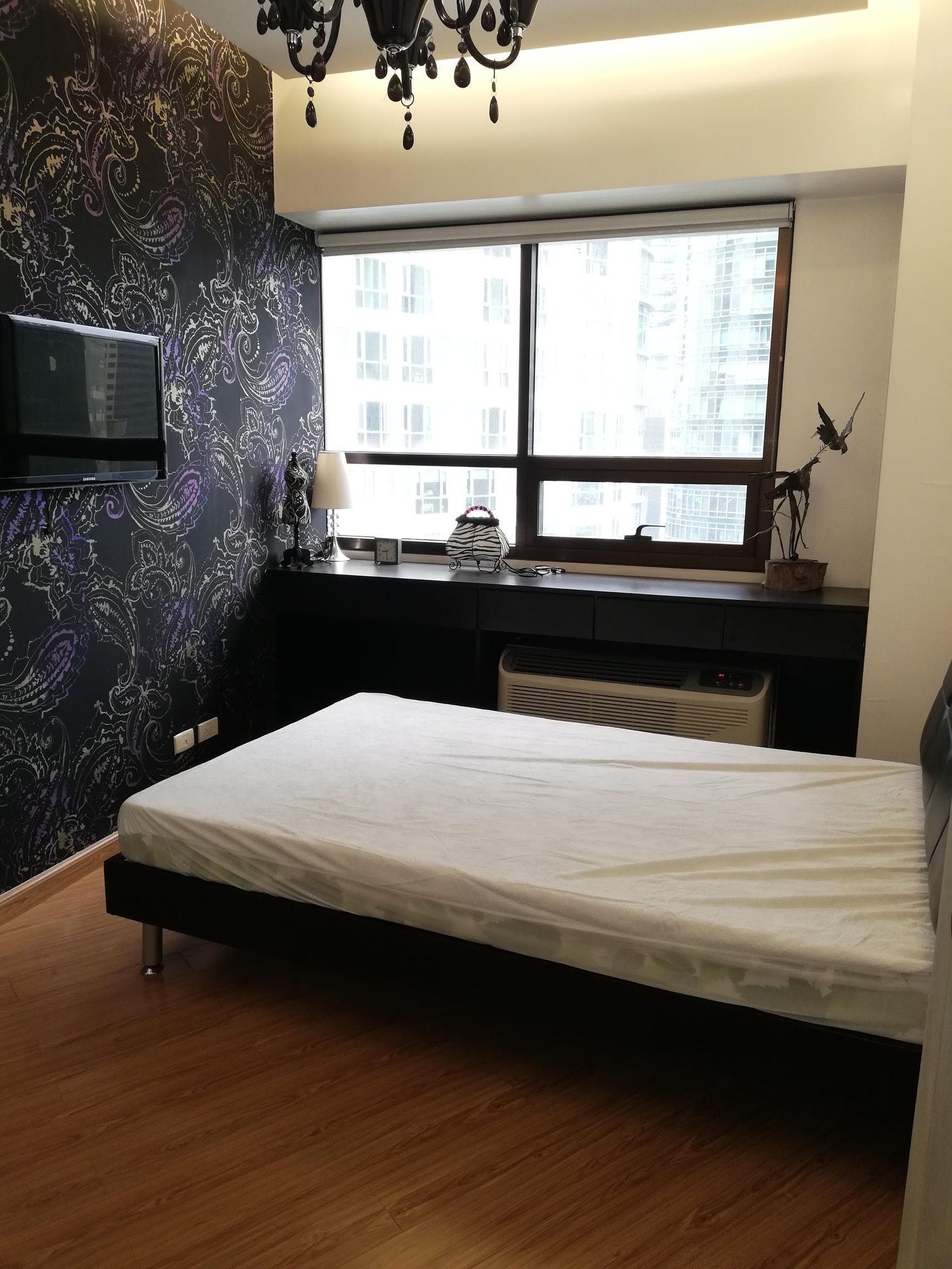 "2BR Condo for Rent in Icon Residences, BGC - Bonifacio Global City, Ta"06