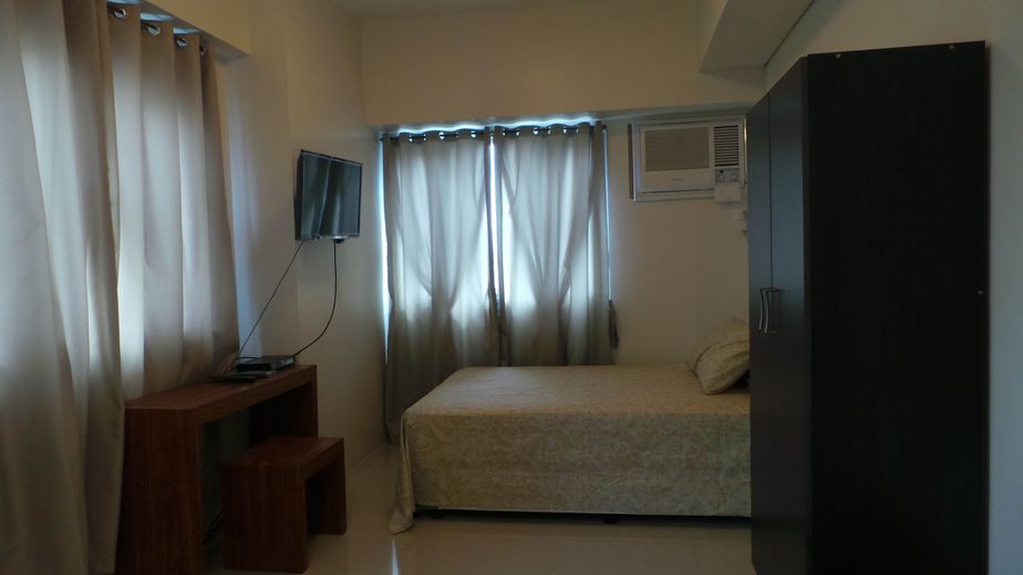 "2BR