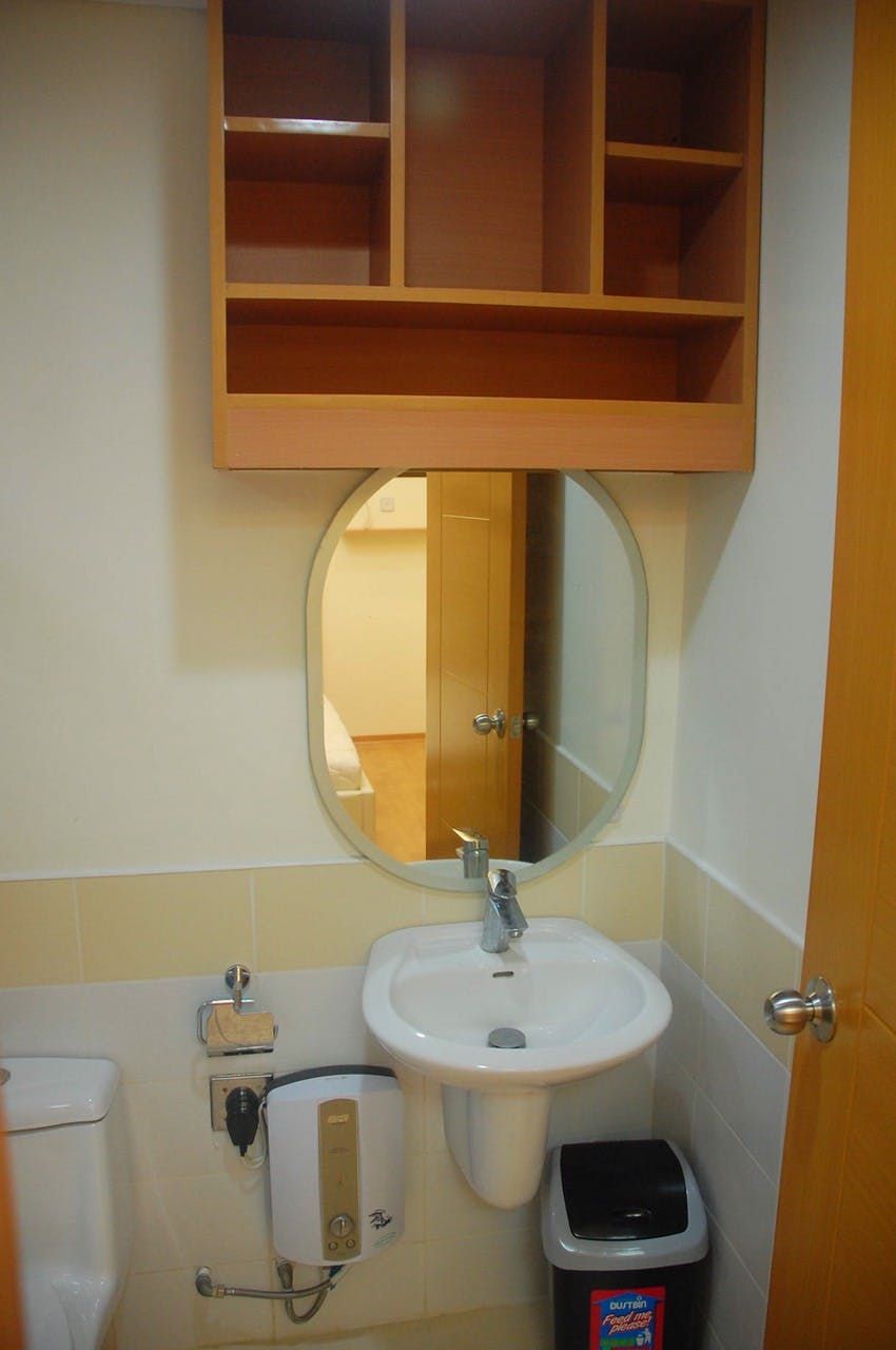"1BR Condo for Rent in The Trion Towers, BGC - Bonifacio Global City, T"06
