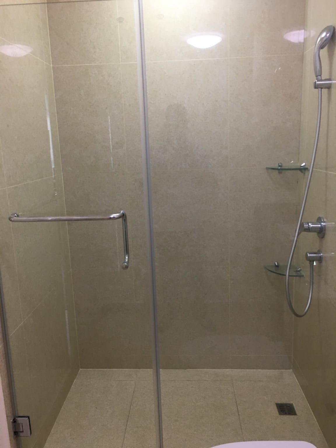 "Studio Condo for Rent in Shang Salcedo Place, Salcedo Village, Makati"06