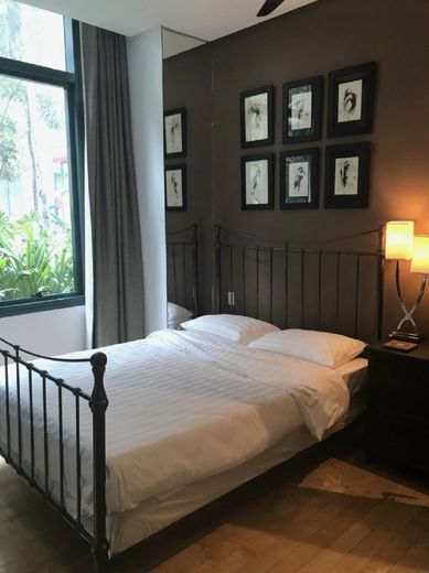 "2BR Condo for Rent in Amorsolo West, Rockwell Center, Makati"01