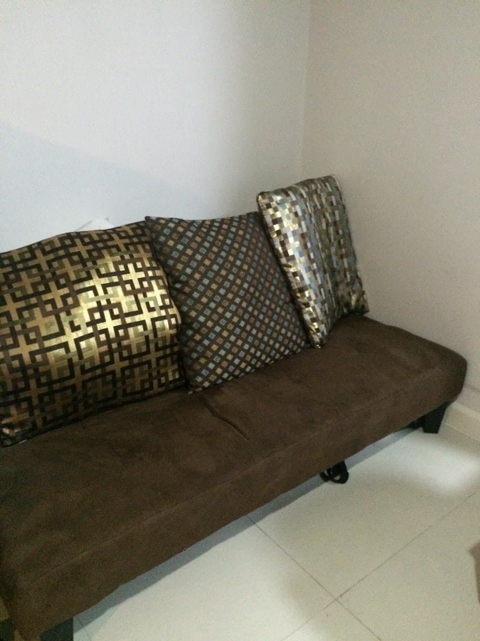 "Studio Condo for Rent in Red Oak at Two Serenda, BGC - Bonifacio Globa"04