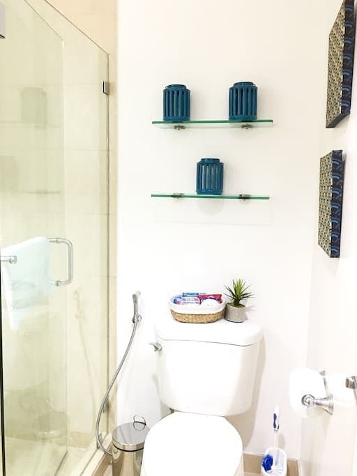 "Studio Condo for Rent in Joya Lofts and Towers, Rockwell Center, Makat"05