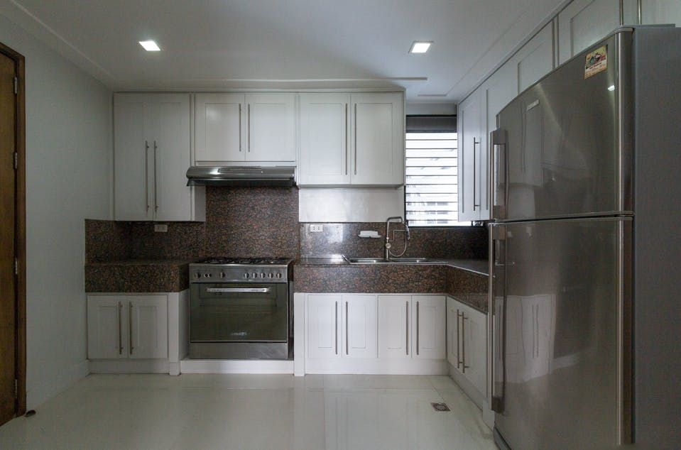 "4BR Condo for Rent in Le Metropole, Salcedo Village, Makati"08