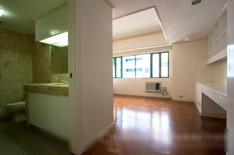 "3BR Condo for Rent in Splendido Gardens Salcedo, Salcedo Village, Maka"06