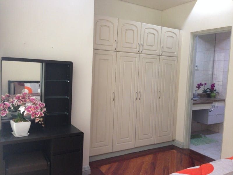 "2BR Condo for Rent in Fraser Place, Salcedo Village, Makati"04
