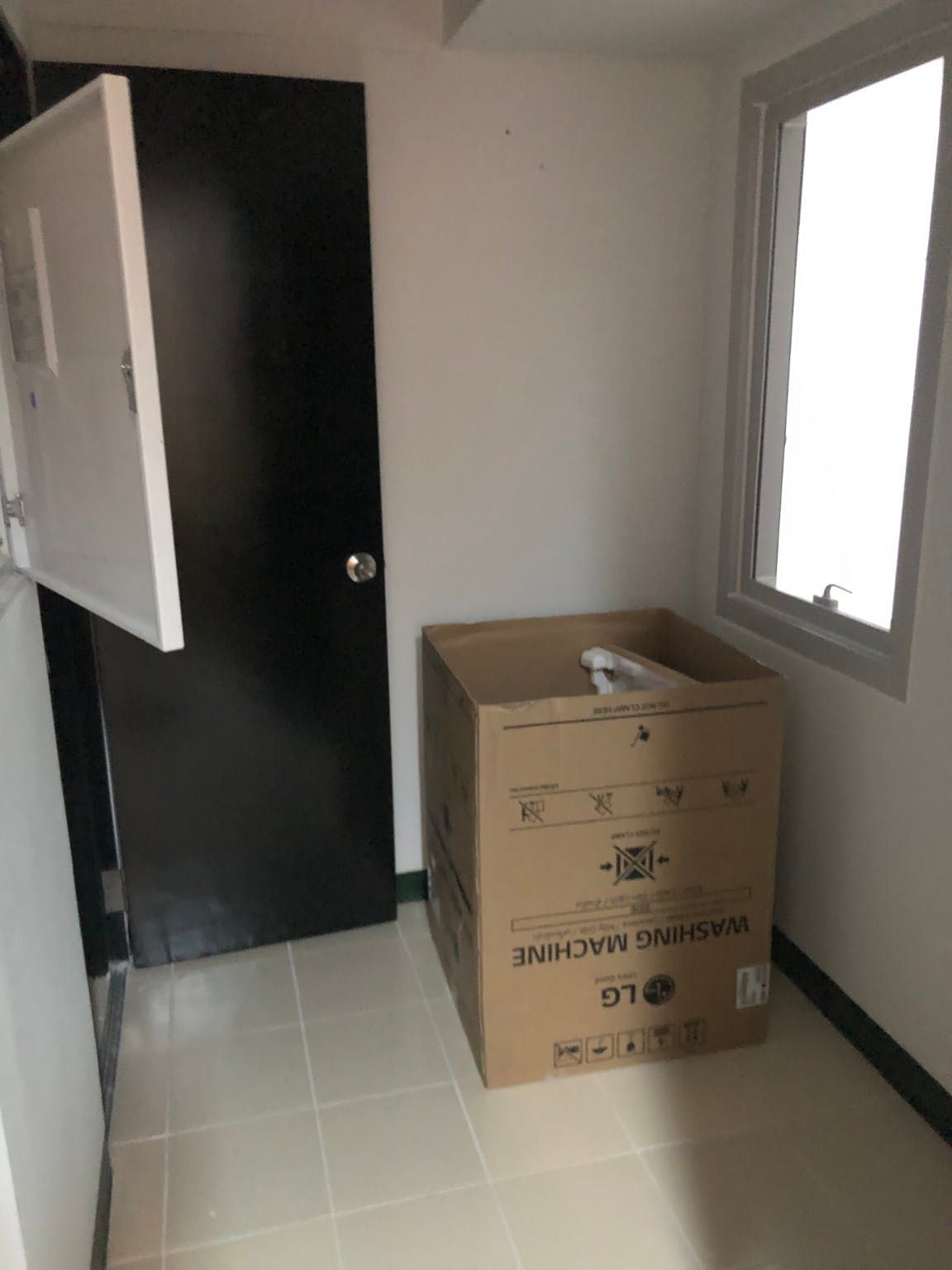 "2BR Condo for Rent in One Serendra, BGC - Bonifacio Global City, Tagui"03