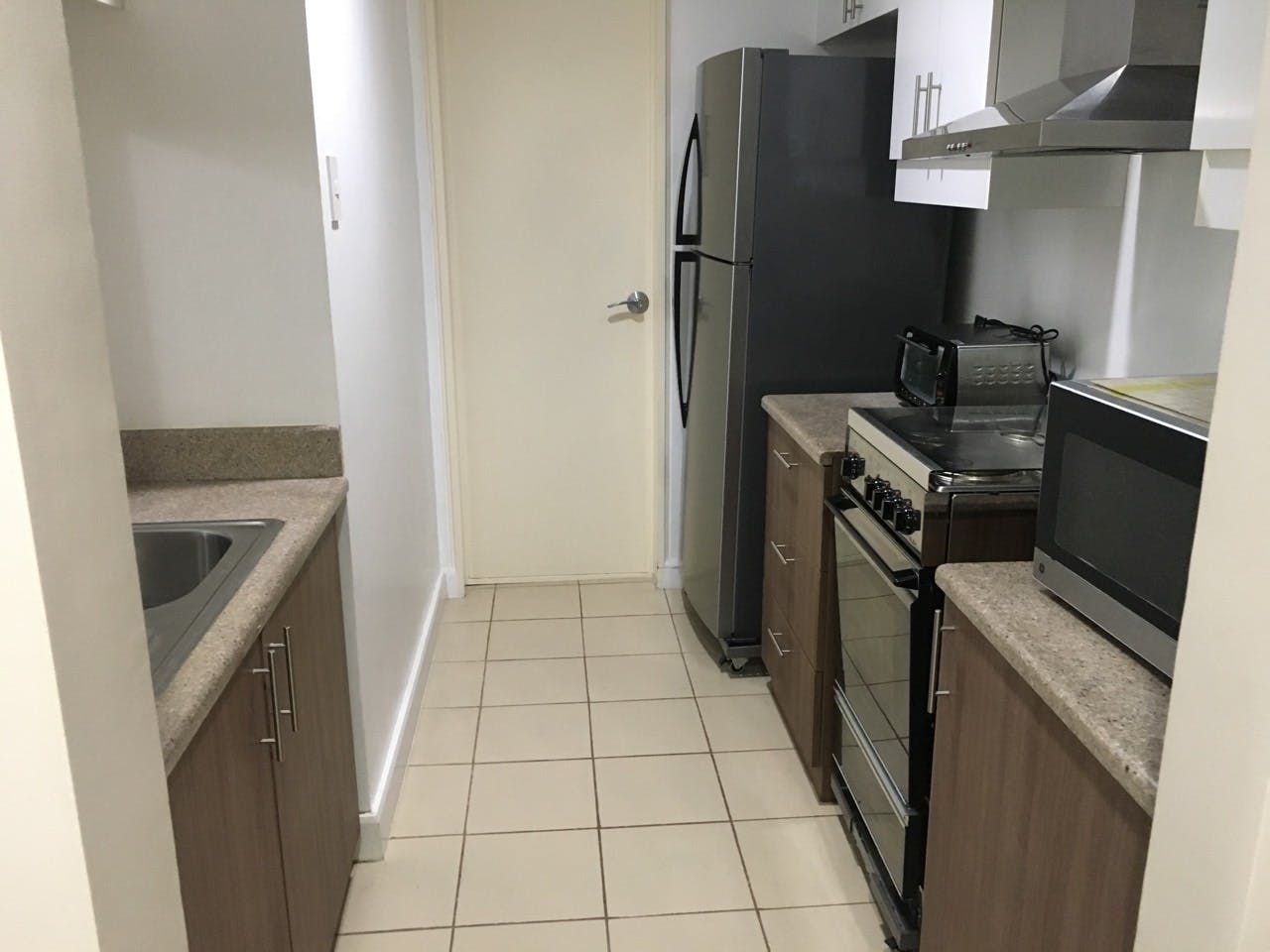 "1BR Condo for Rent in The Grand Midori Makati, Legazpi Village, Makati"04