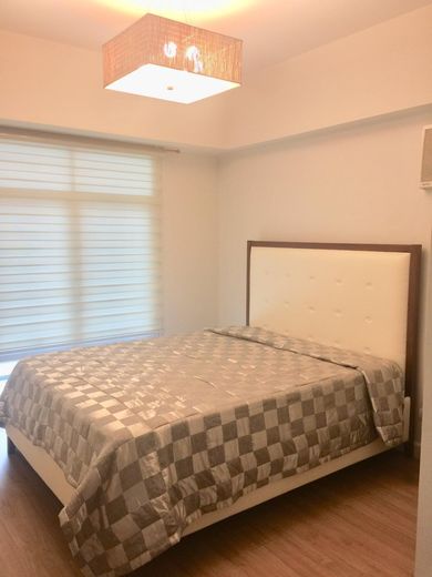 "1BR