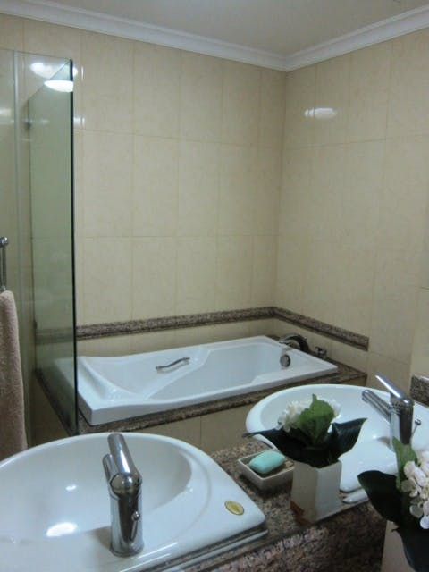 "2BR Condo for Rent in The Shang Grand Tower, Legazpi Village, Makati"09