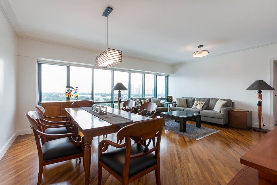 "2BR Condo for Rent in Hidalgo Place, Rockwell Center, Makati"08