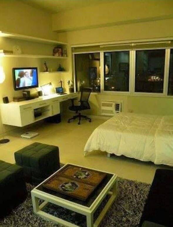 "Studio Condo for Rent in Fairways Tower, BGC - Bonifacio Global City,"06