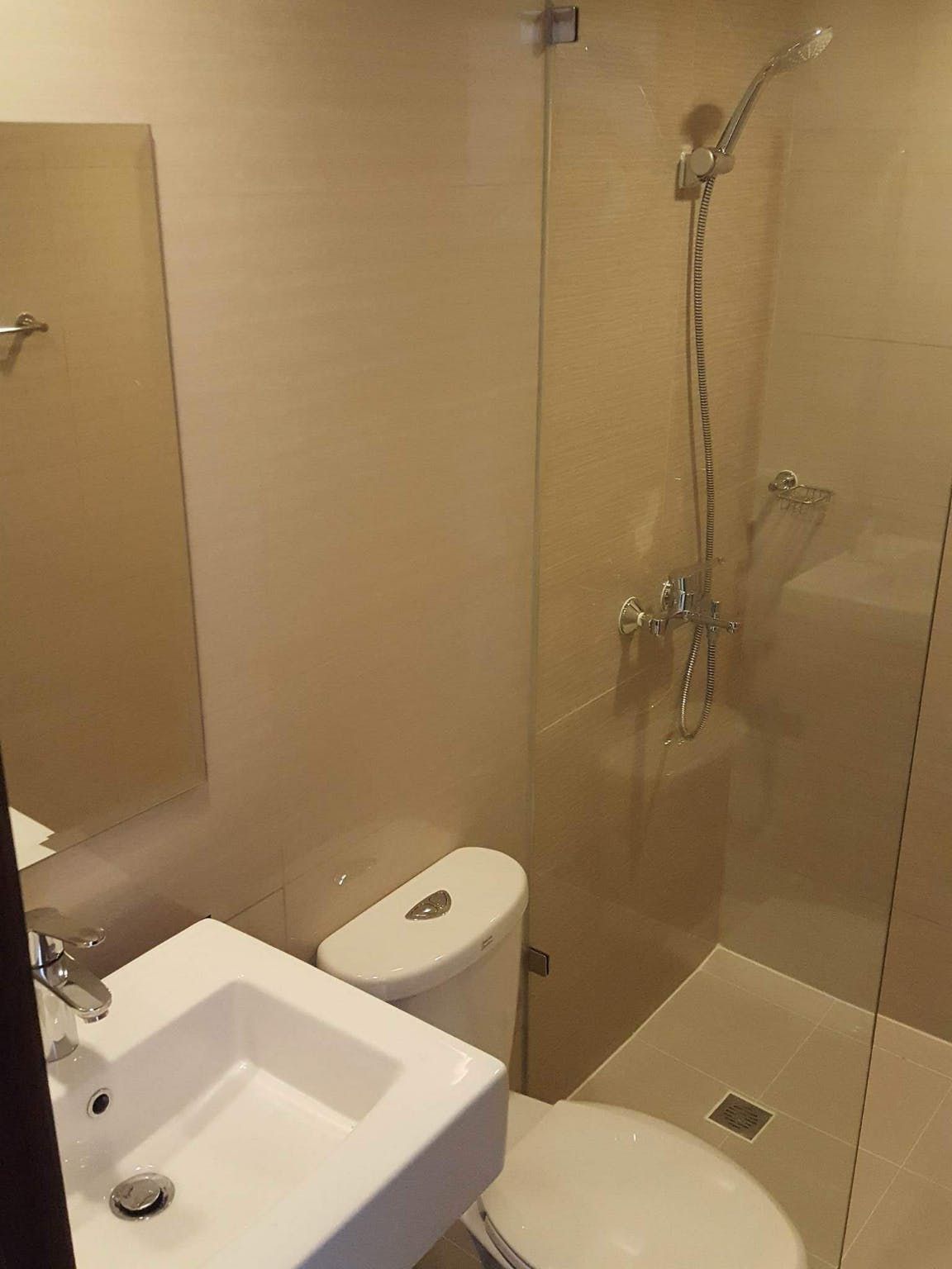 "1BR Condo for Rent in Viceroy, McKinley Hill, Taguig"05