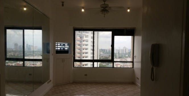 "2BR Condo for Rent in Skyway Twin Towers, Oranbo, Pasig"03