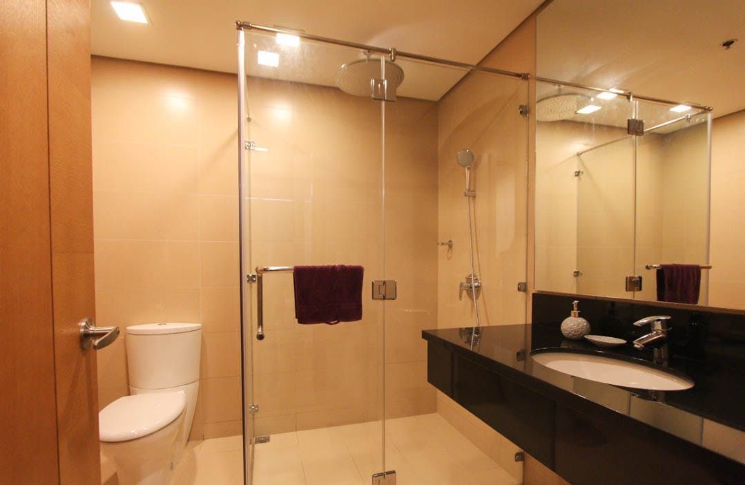 "1BR Condo for Rent in Park Terraces, San Lorenzo, Makati"04