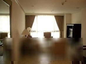 "2BR Condo for Rent in The Biltmore, Legazpi Village, Makati"07