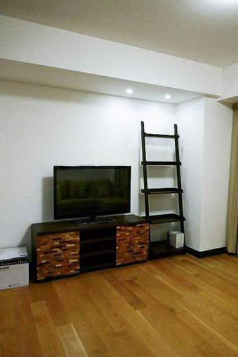 "1BR