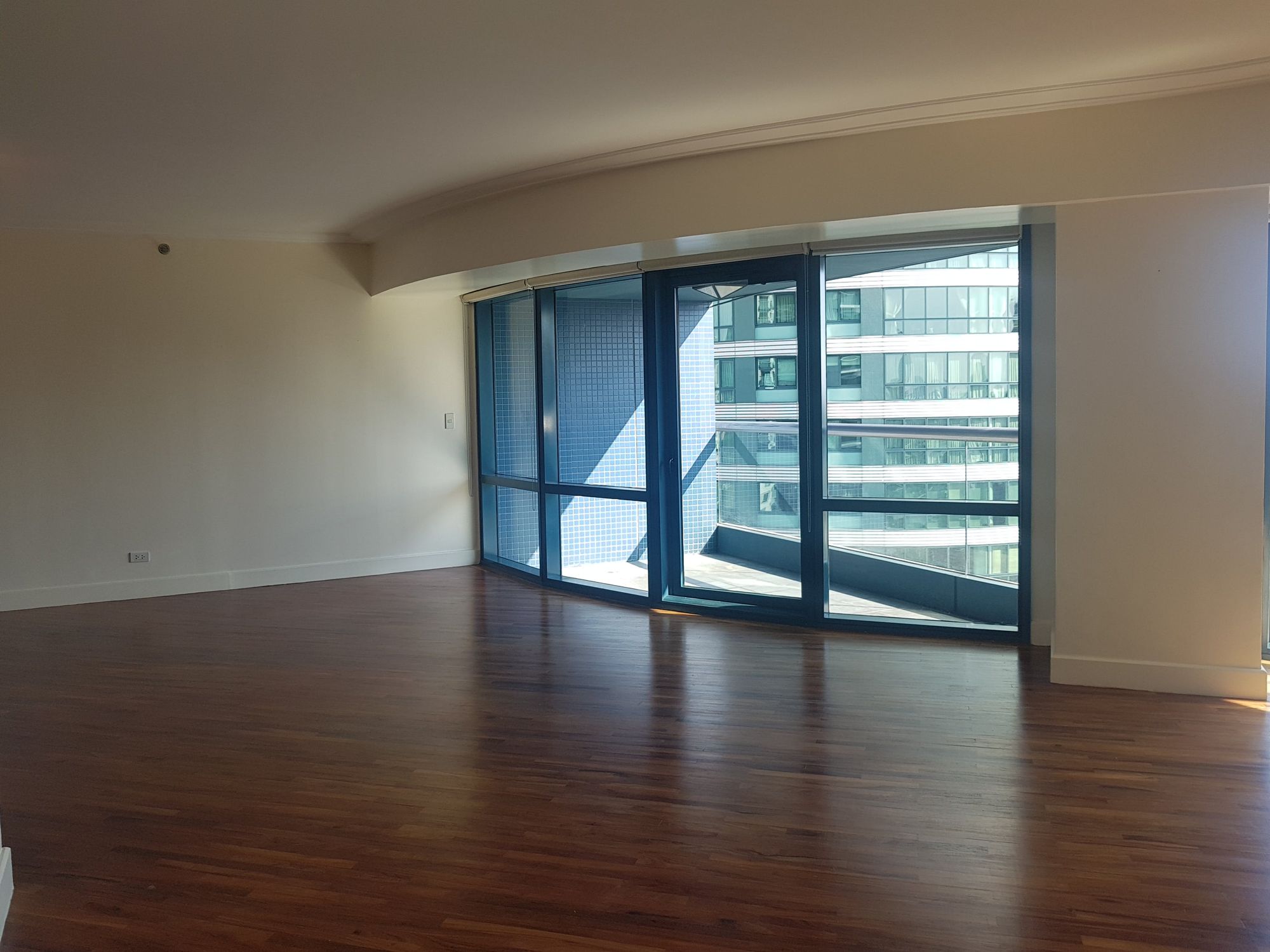 3BR Condo for Rent05