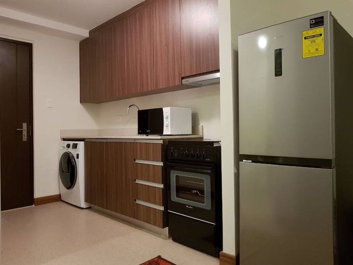 "Studio Condo for Rent in Shang Salcedo Place, Salcedo Village, Makati"01
