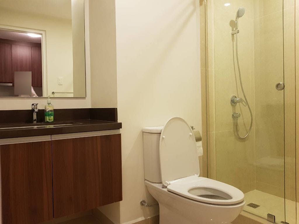 "Studio Condo for Rent in Shang Salcedo Place, Salcedo Village, Makati"05