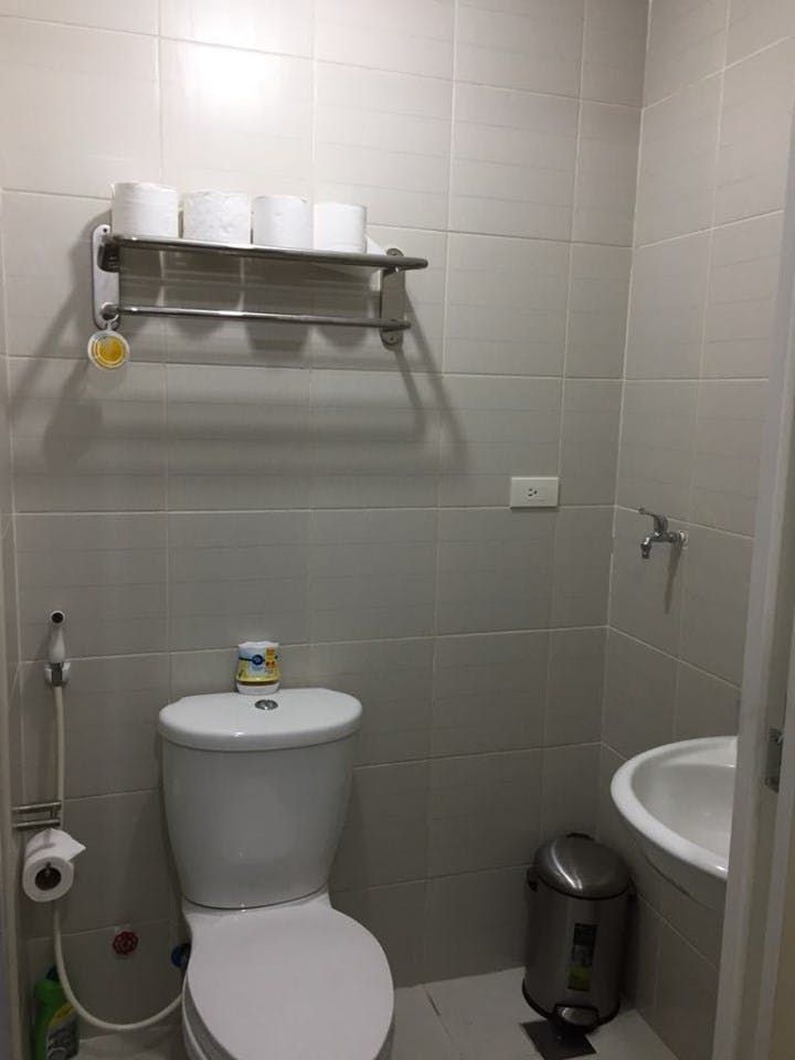 "Studio Condo for Rent in Crown Tower, Salcedo Village, Makati"03
