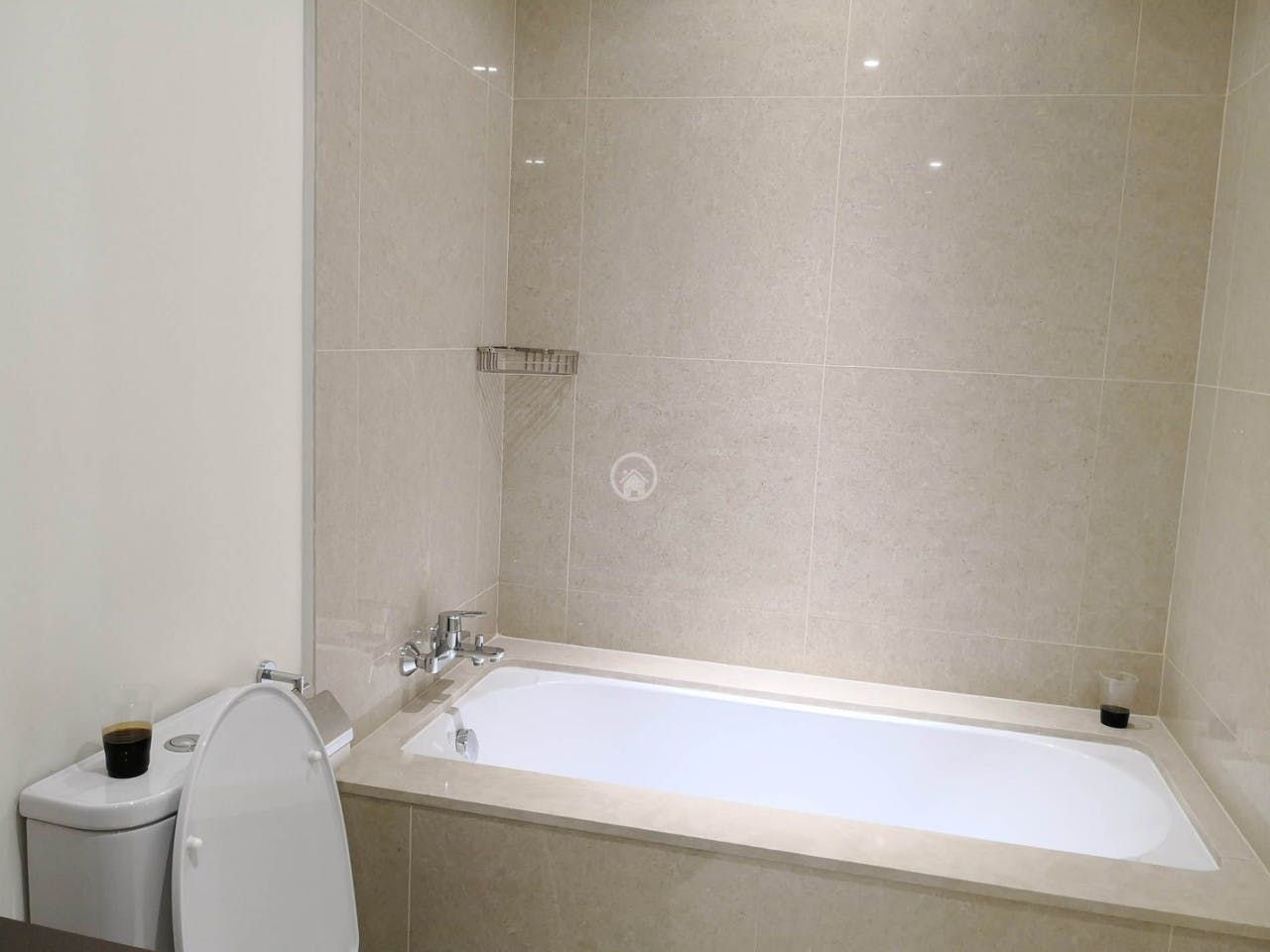 "2BR Condo for Rent in Shang Salcedo Place, Salcedo Village, Makati"09