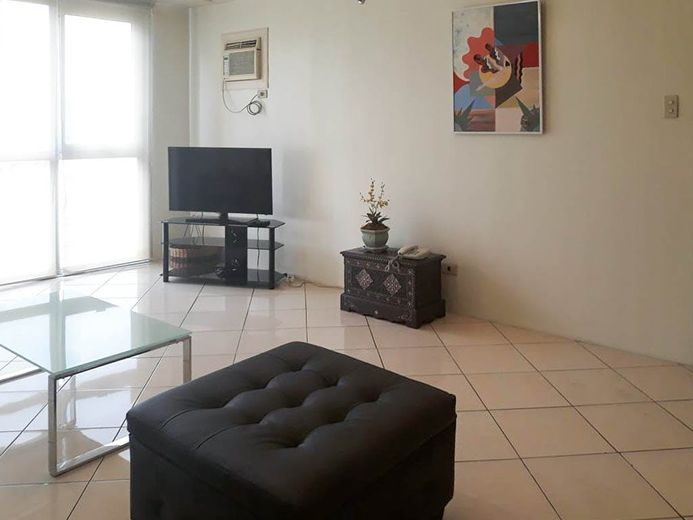"1BR Condo for Rent in Paseo Parkview Suites, Salcedo Village, Makati"01