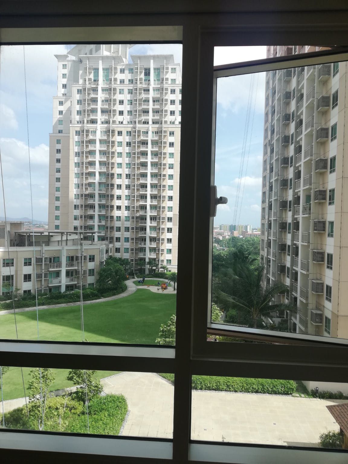 "3BR Condo for Rent in The Grove by Rockwell, Ugong, Pasig"09