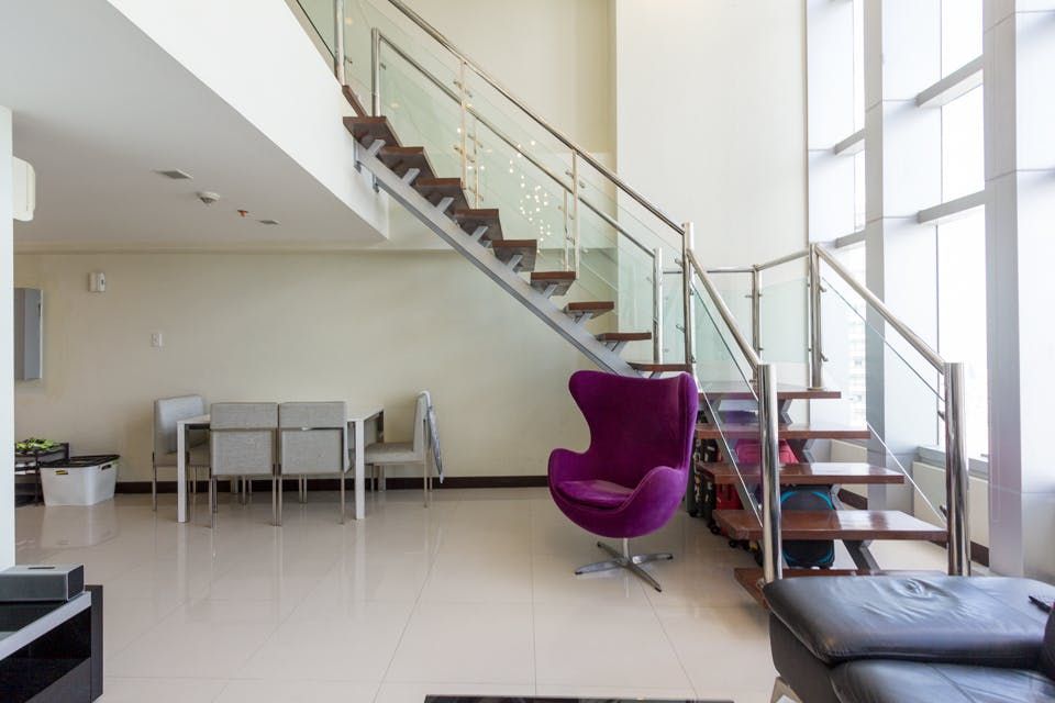"2BR Condo for Rent in Cosmopolitan Tower, Salcedo Village, Makati"03