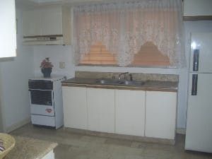 "2BR Condo for Rent in Cosmopolitan Tower, Salcedo Village, Makati"04