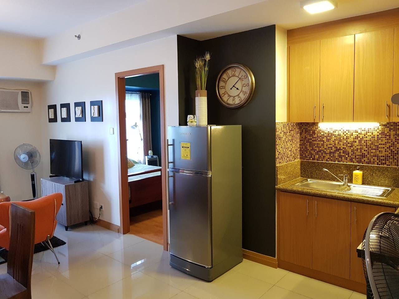 "1BR Condo for Rent in The Trion Towers, BGC - Bonifacio Global City, T"06