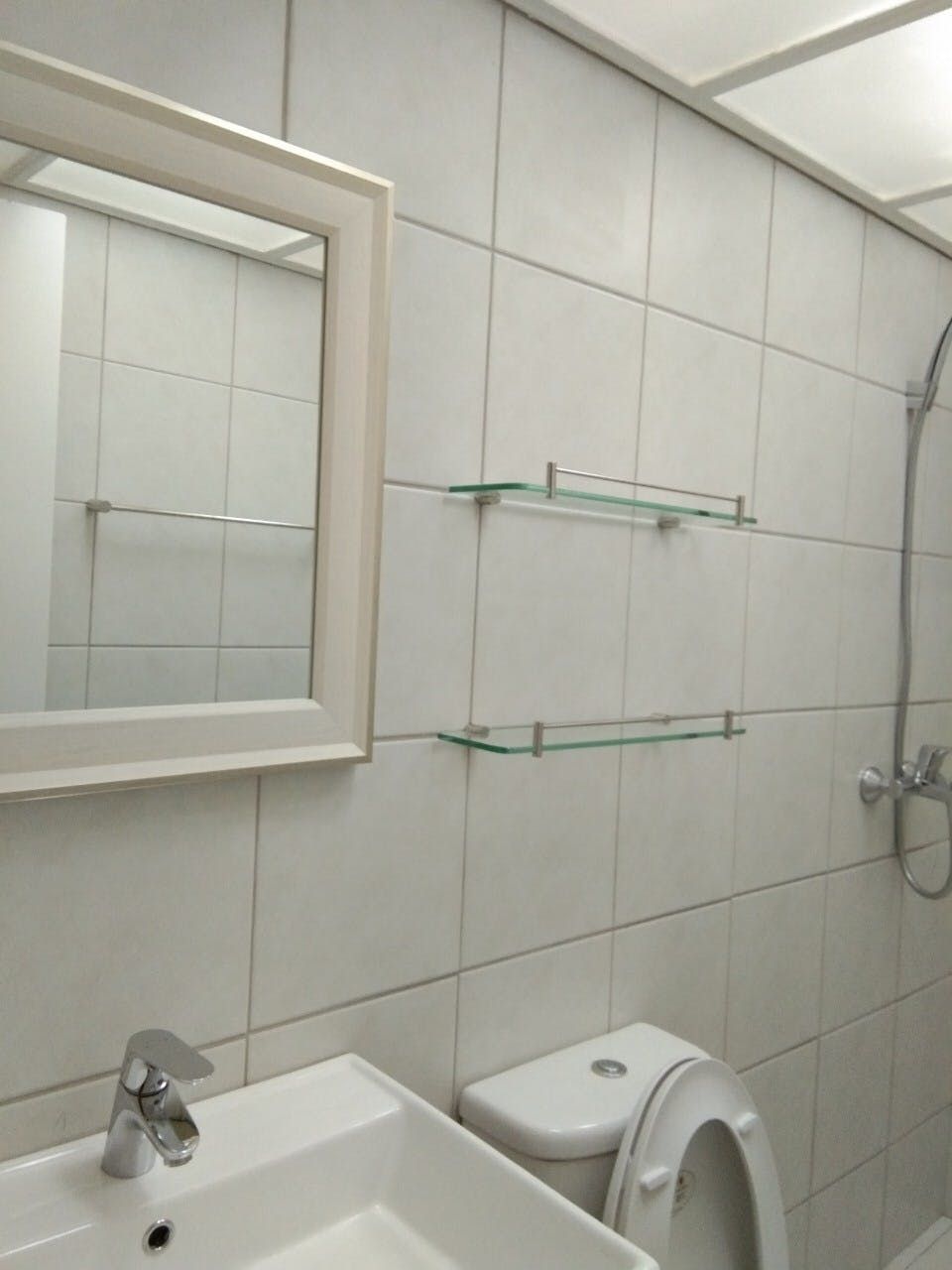 2BR Condo for Rent04