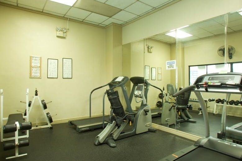 "1BR Condo for Rent in BSA Suites, Legazpi Village, Makati"09