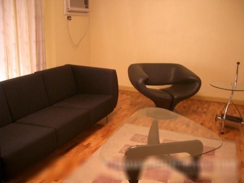 "2BR Condo for Rent in Sunrise Terrace, Legazpi Village, Makati"05