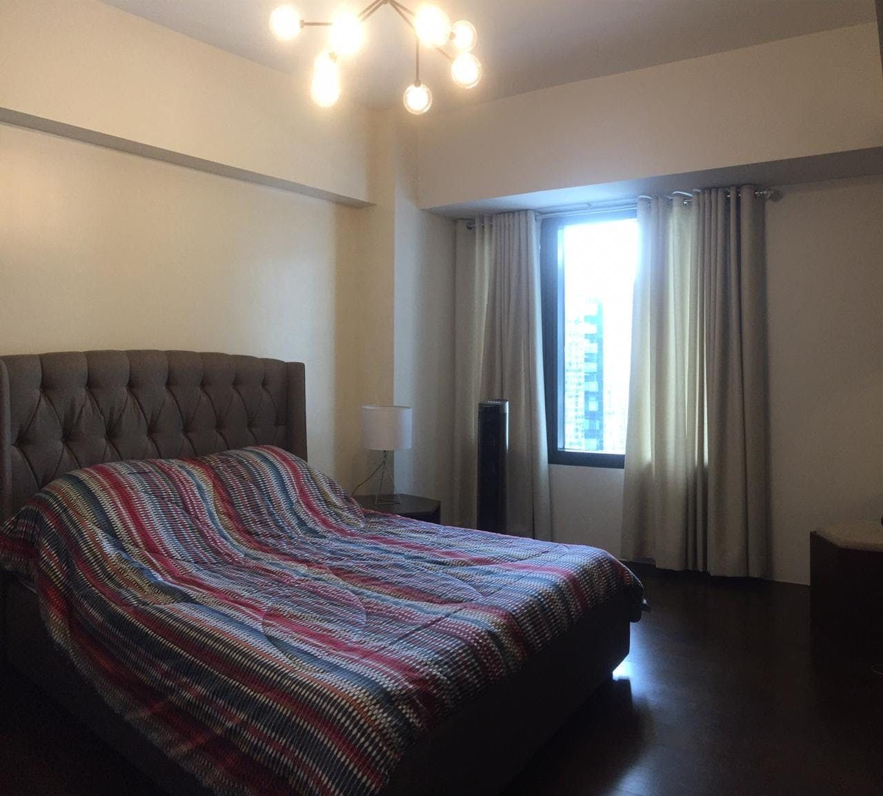 "1BR Condo for Rent in Arya Residences, BGC - Bonifacio Global City, Ta"04
