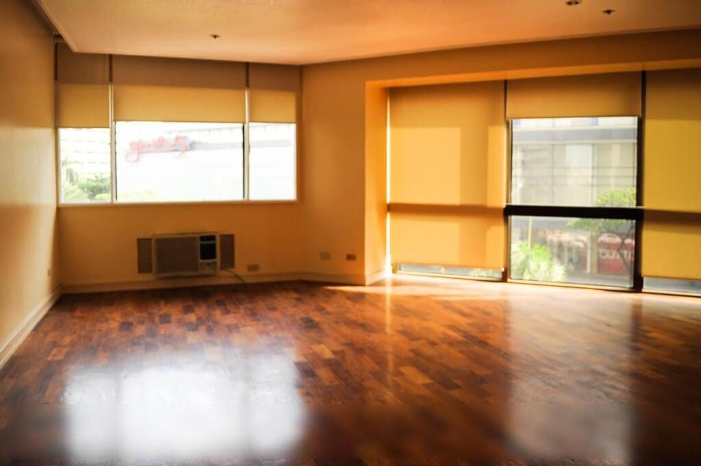 "3BR Condo for Rent in The Ritz Towers, Urdaneta, Makati"04