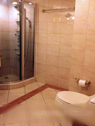 "3BR Condo for Rent in Fraser Place, Salcedo Village, Makati"08